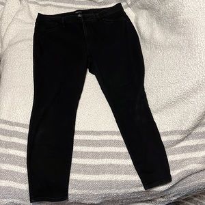 Black lightweight jeans